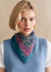 Gaston Scarf