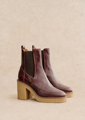 Marika Boots