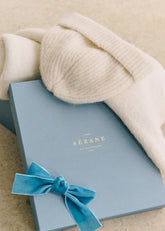 Gift set: Hat and scarf