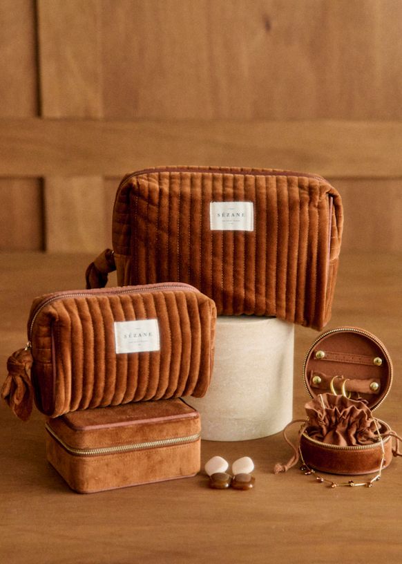 Toiletry bag