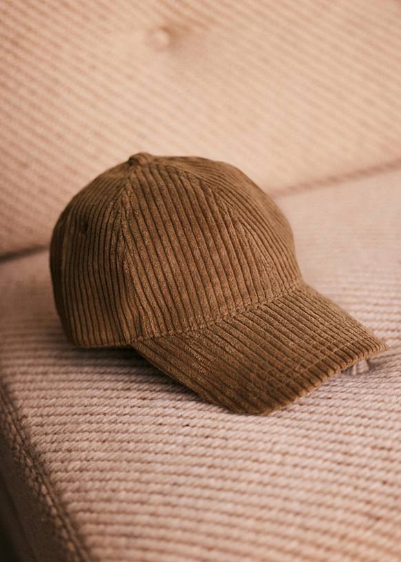 Chase Corduroy Cap