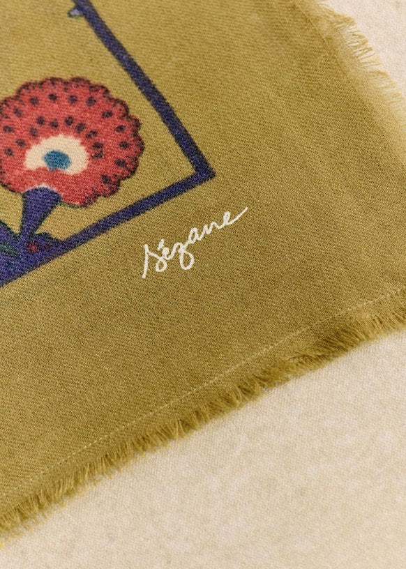 Pio Scarf