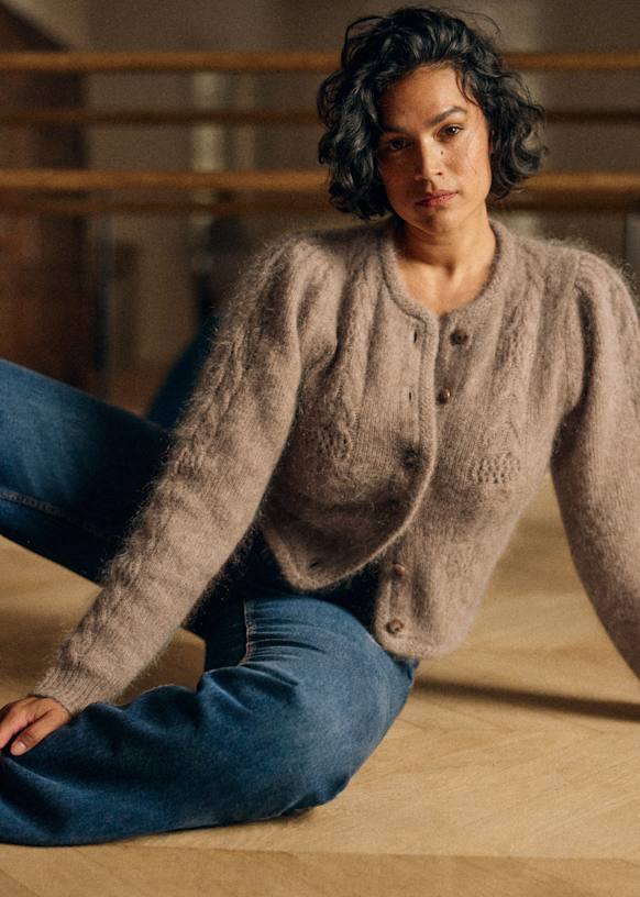 Evy Cardigan