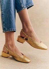 Noemie heel pumps