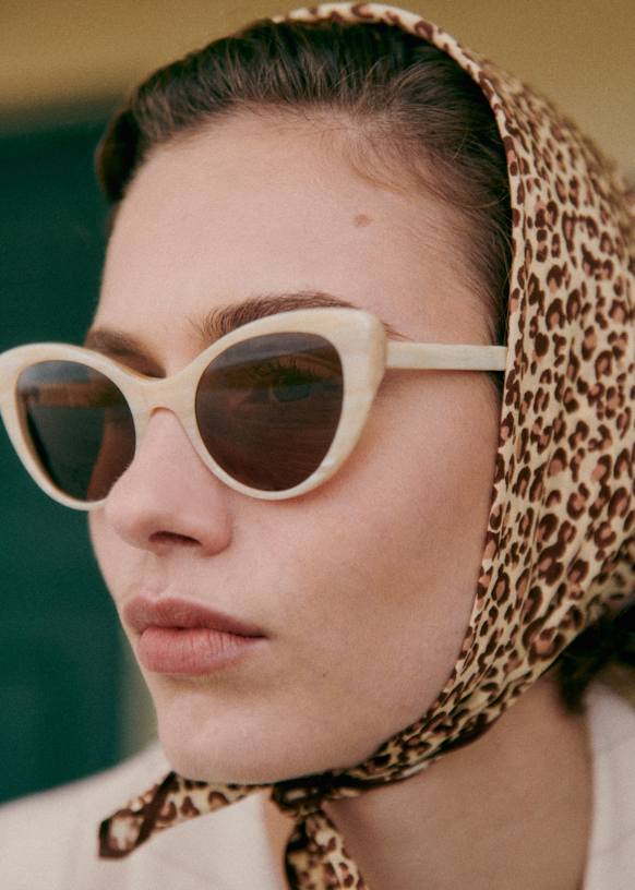 Cleopatra Scarf