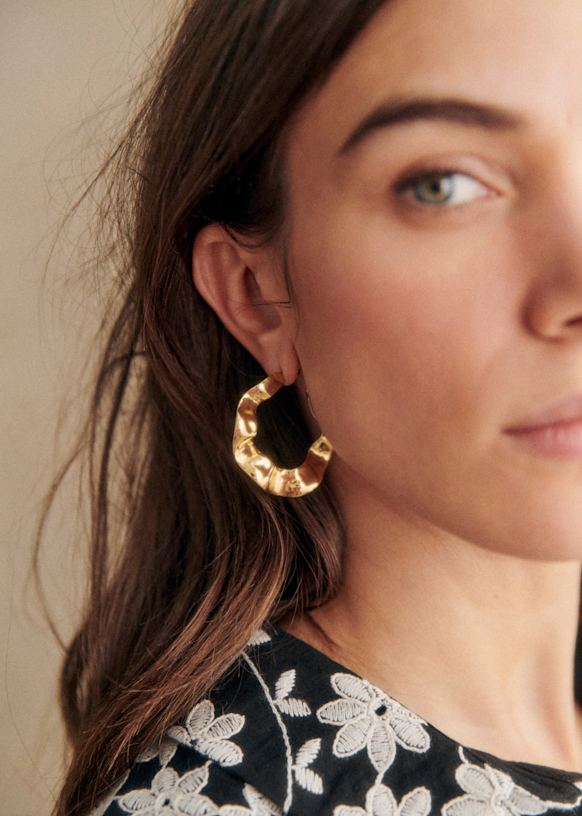 Anne Hoops