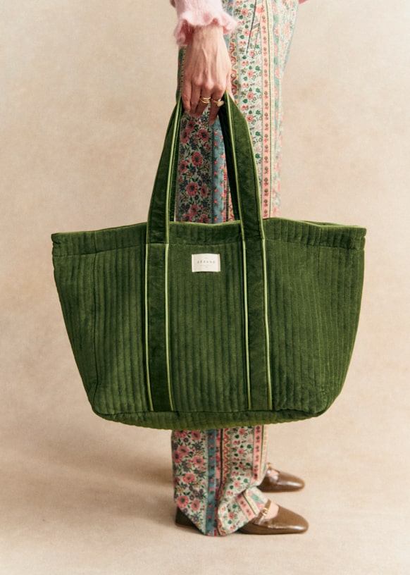 Tote bag
