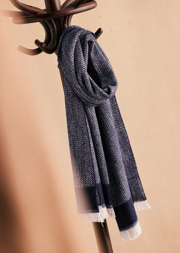 Lee Scarf