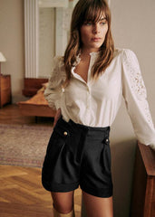 Mila Short