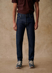 Avi Slim Jeans