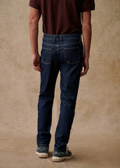 Avi Slim Jeans