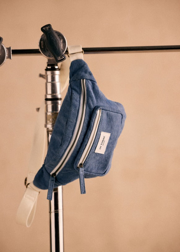 Ember crossbody pouch