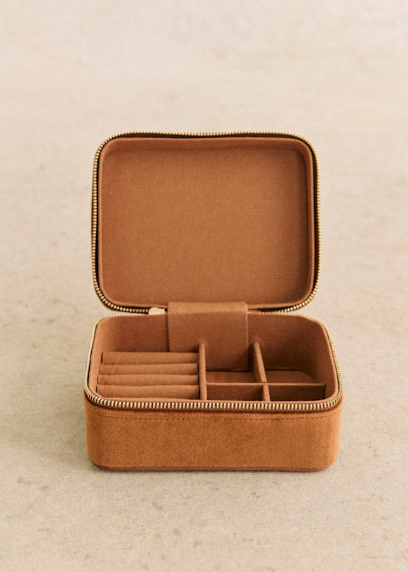 Large jewellery case