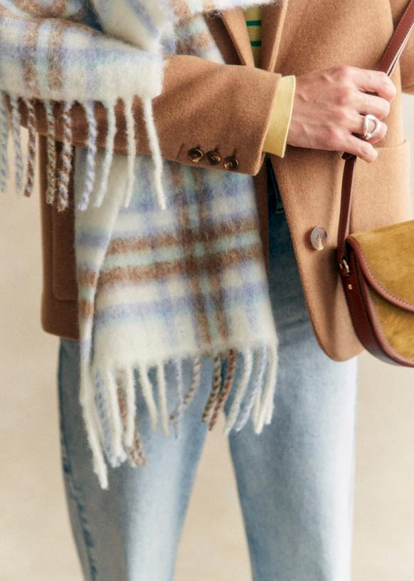 Louise Scarf