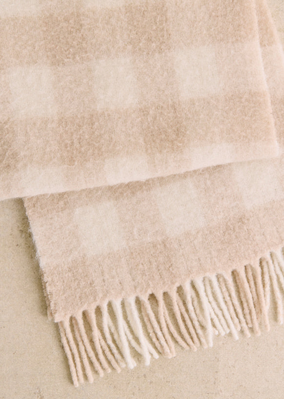 Louise Scarf