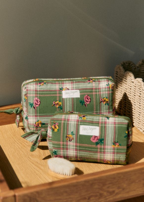 Toiletry bag
