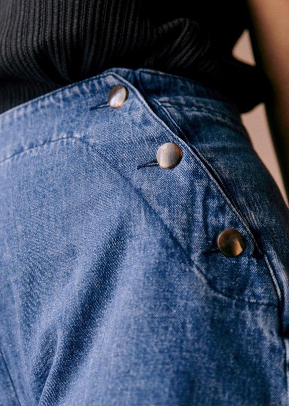 Mayron Short