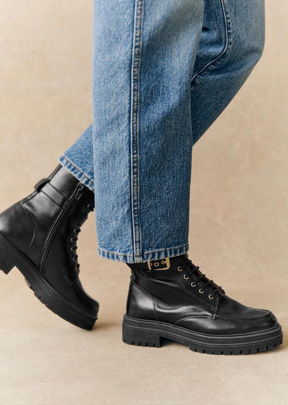 Justine Low Boots