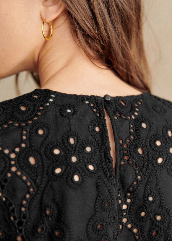 Annabelle Blouse