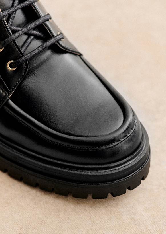Justine Low Boots