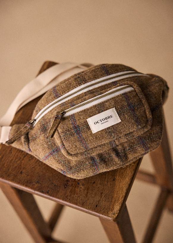 Ember crossbody pouch
