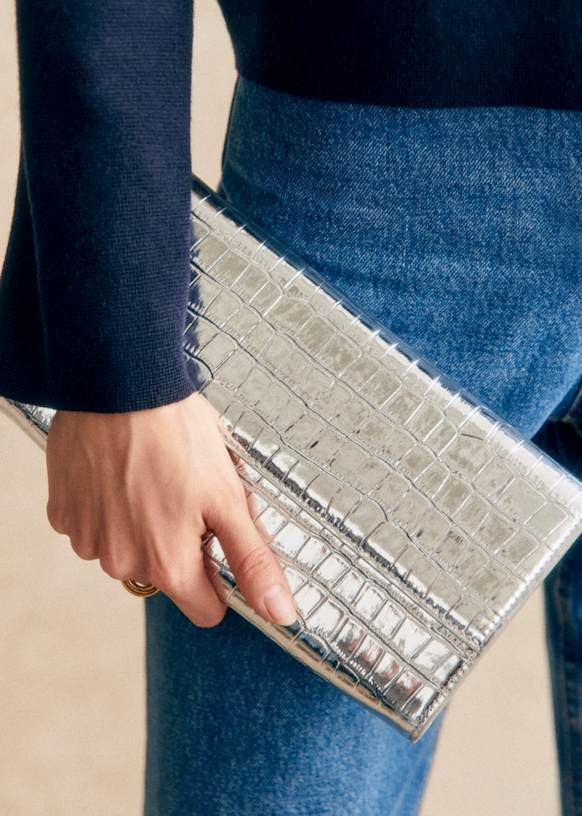Leonie Pouch