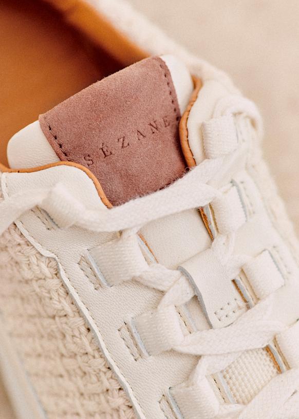 Sama Sneakers
