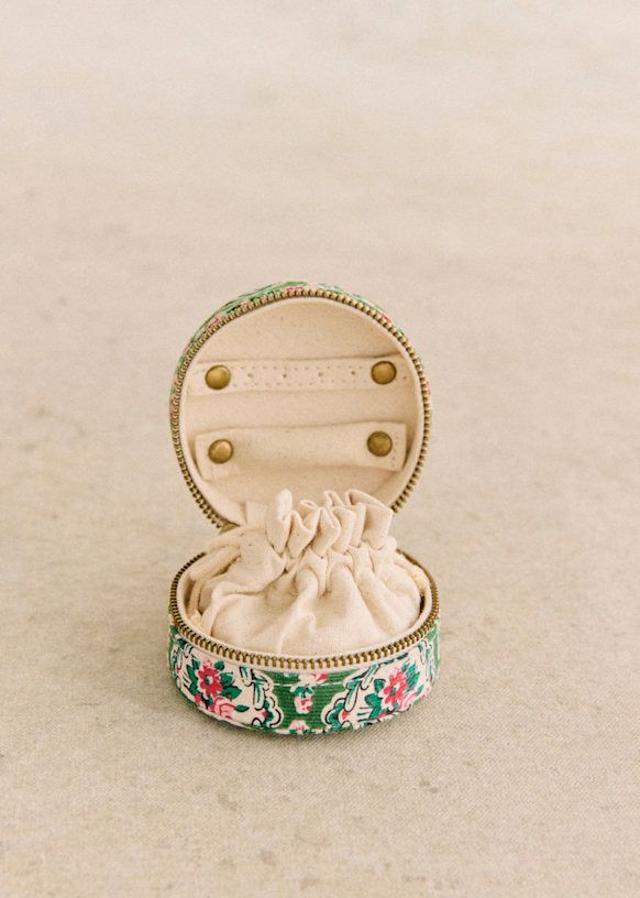 Mini jewellery case