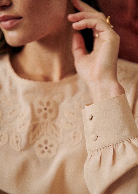 Carlotine Blouse