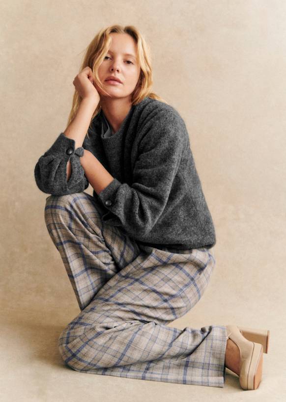 Louisa Jumper