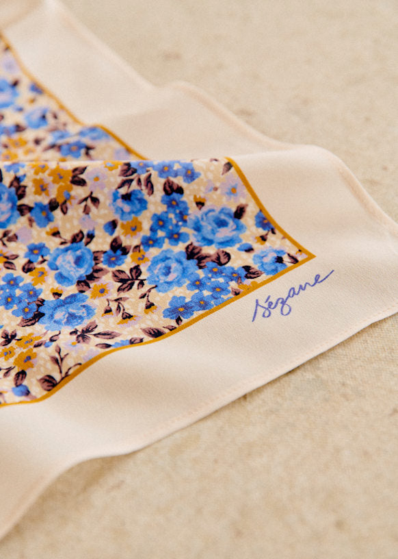 Cléophée Scarf