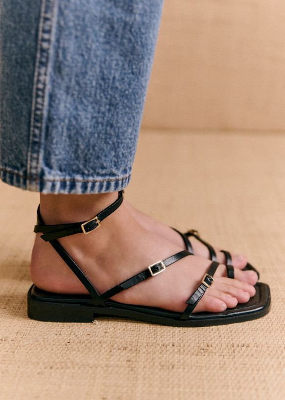 Amelia low sandals