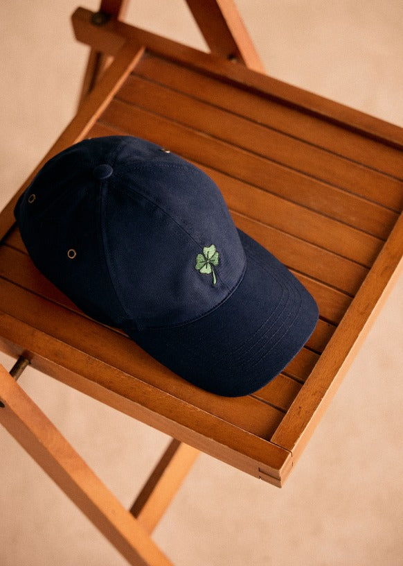 Clover Cap