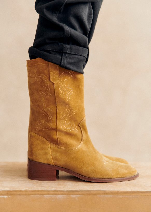 Ivana Low Boots