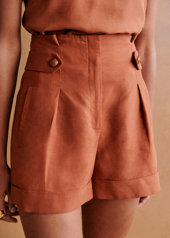 Mila Short