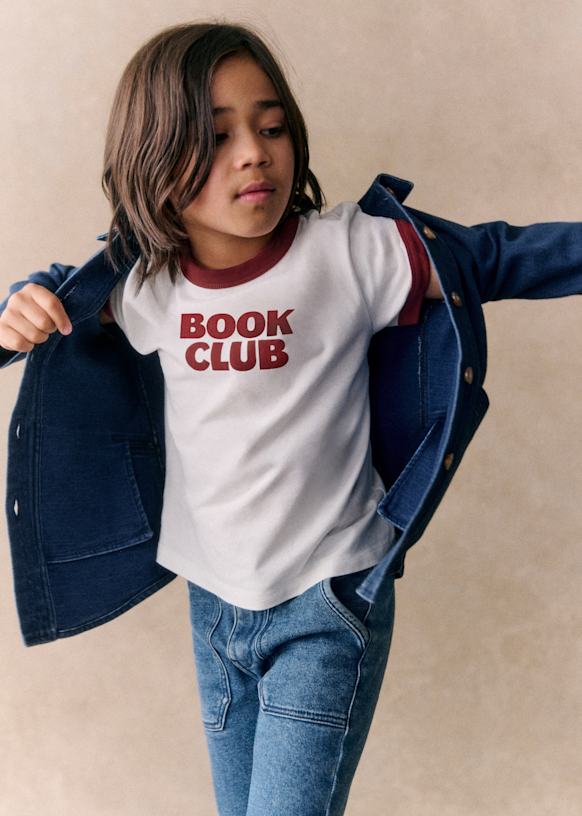 Book Club T-Shirt - Solidarity Creation