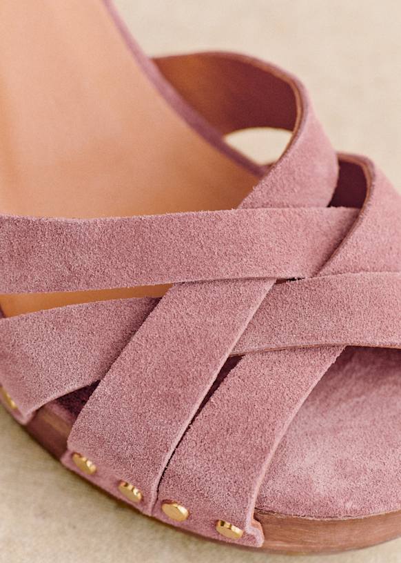 Isabelle Clogs